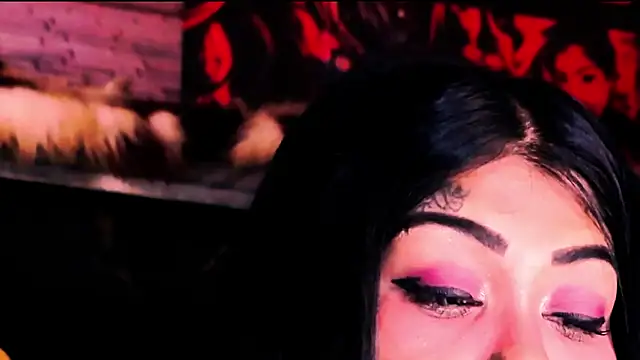 indian_dreamgirl live cam
