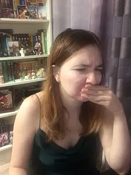 Velvet_Cry webcam
