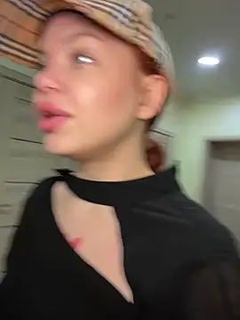 RedheadQueen_