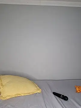 CertifiedhottieXOXO webcam