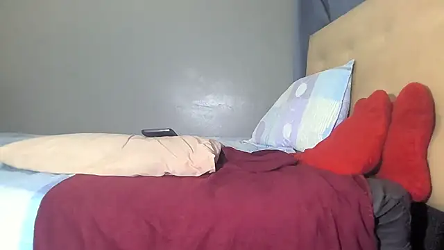 Sweetslender live cam