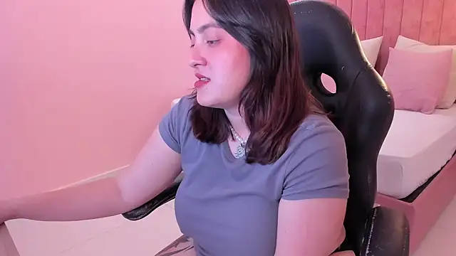 lilaa_sky webcam