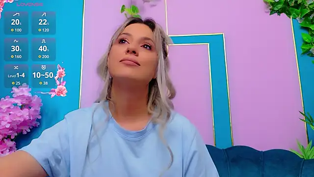 AriannaSins webcam