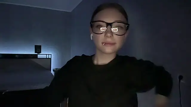 ChattingCurio webcam