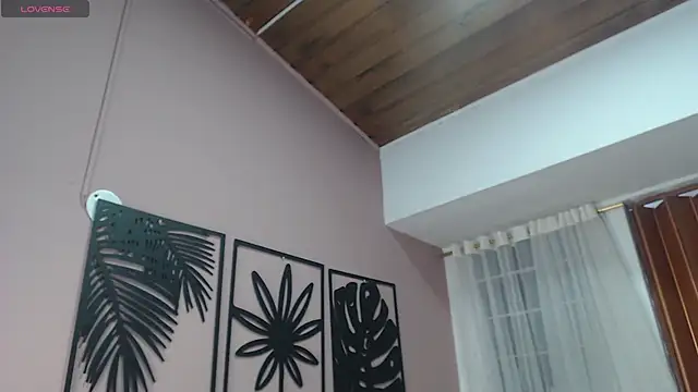 amara_rousse1 webcam