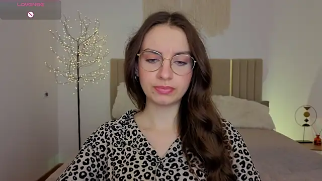 Real_cutie1 webcam
