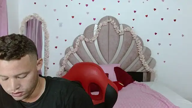 sven_fox723 webcam