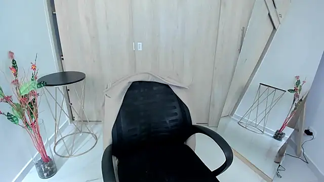 Adele_Sweett webcam