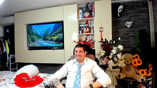SpartacusDaddy48 webcam