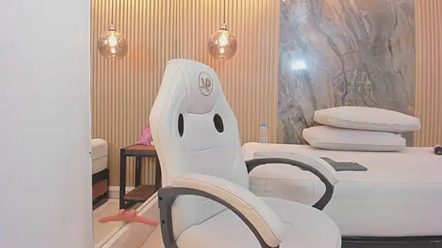 mary_spencer webcam