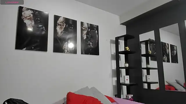 Ximena_Rossi webcam