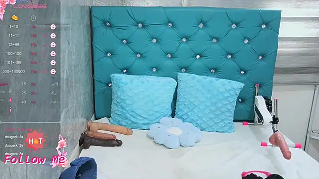 MAARYMOON webcam