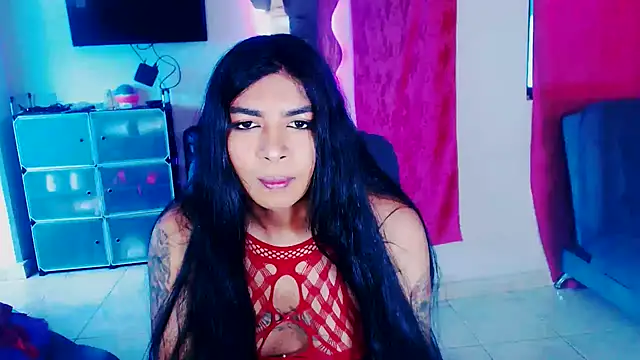 violet_bigcock774 live cam