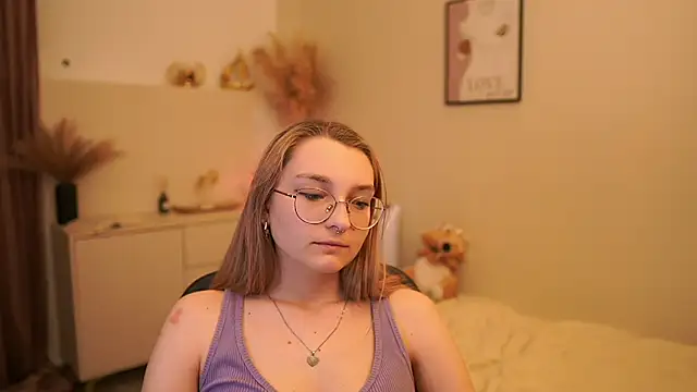 Sophielux18 webcam