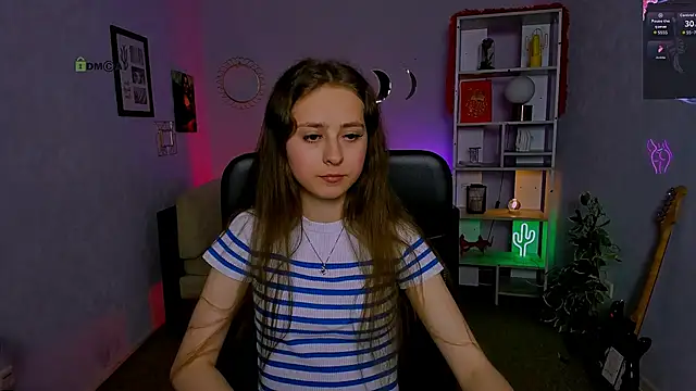 rebecca_smile webcam