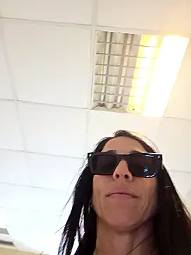 sexy7883 webcam