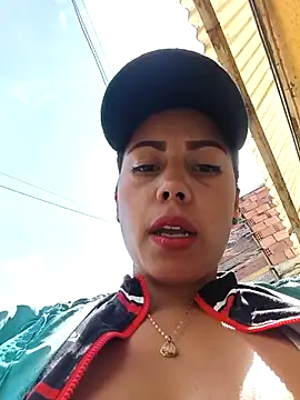_andrea30 webcam