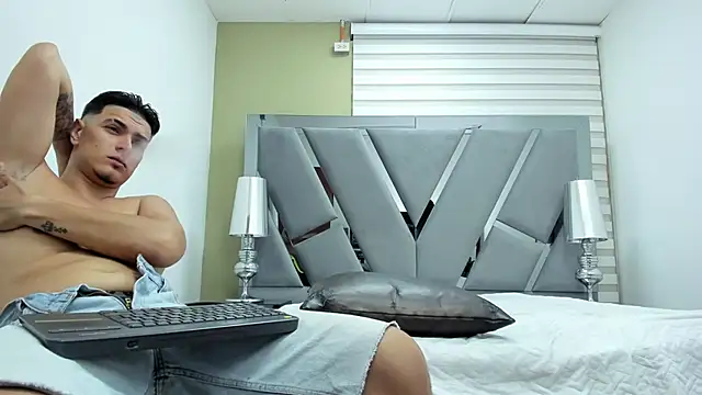 DAVID_VICTORIAA webcam