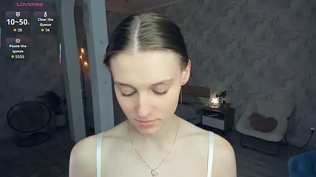 LianneBynon webcam