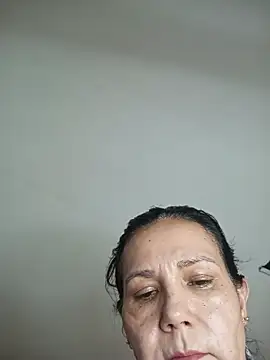 Elenna__ webcam