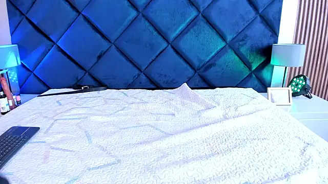 Lilit_doll webcam