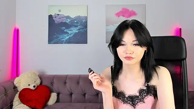 LilySparkls webcam