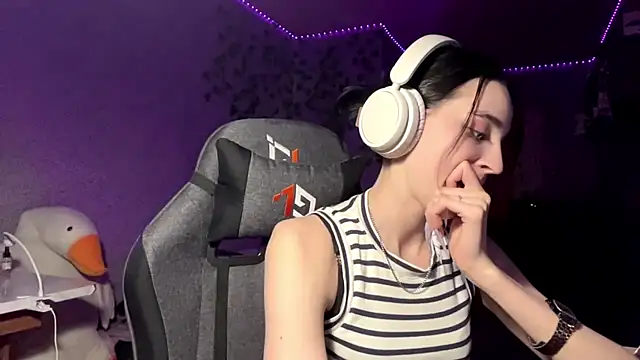 NightFoxxx webcam