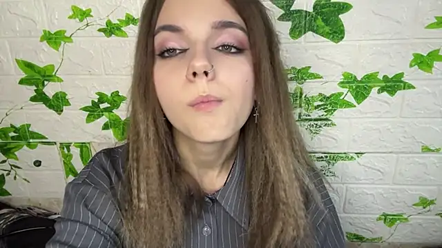 LisaPorse cum cam girl