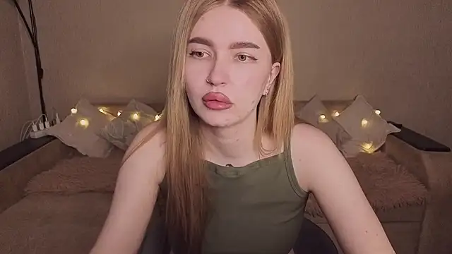 ViolettaLopez webcam