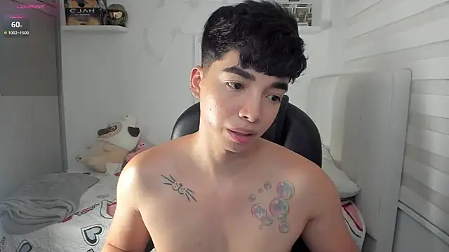 santy7v7 webcam