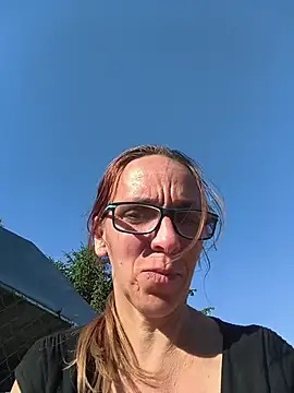 Dettybitch40 webcam