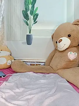 PurpleRose-89 webcam