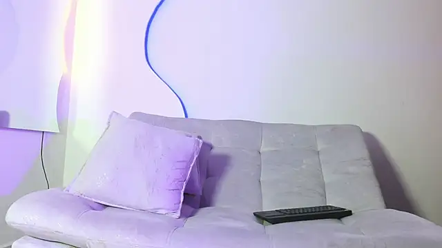 ArohomLester_ webcam