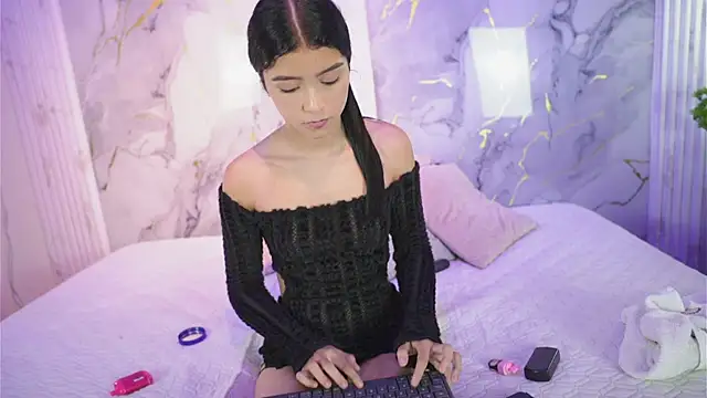 Tiffany_yu webcam