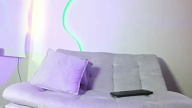 ArohomLester_ webcam