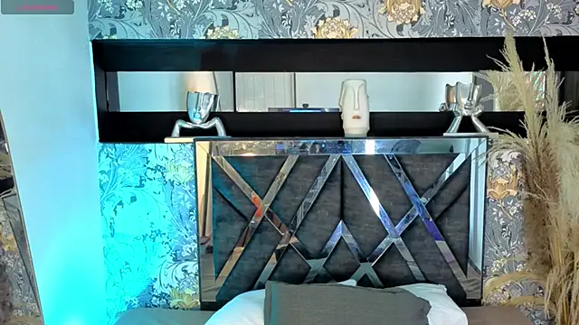 dominic_thailor webcam