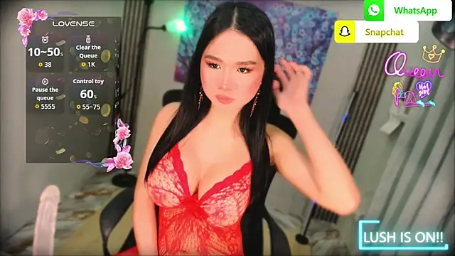 xBigSurpriseLorainex webcam