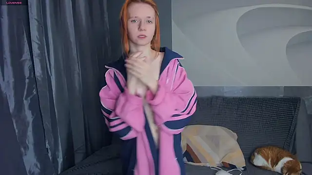 TarynPalek webcam