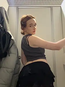 Flora_Ray webcam
