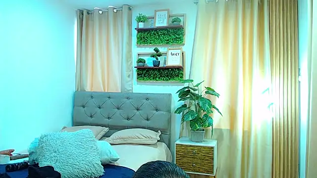 sasi_luna webcam