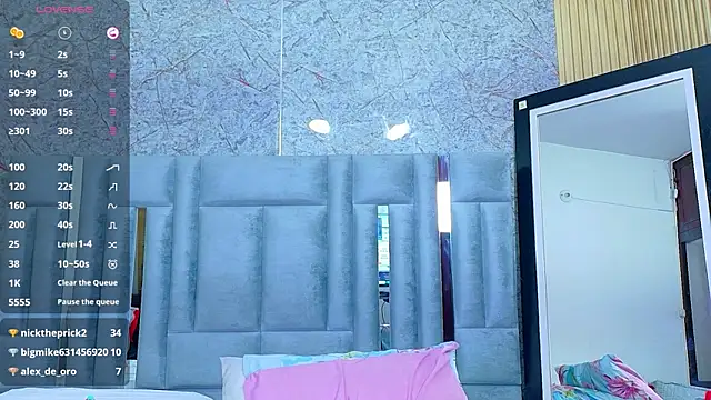 veronicaroose_ webcam