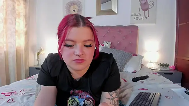 CelessteRedds webcam