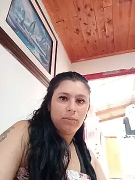 YouSexyWomen webcam