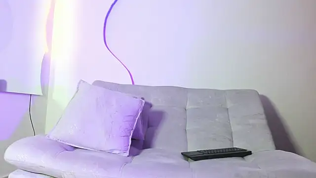 ArohomLester_ webcam
