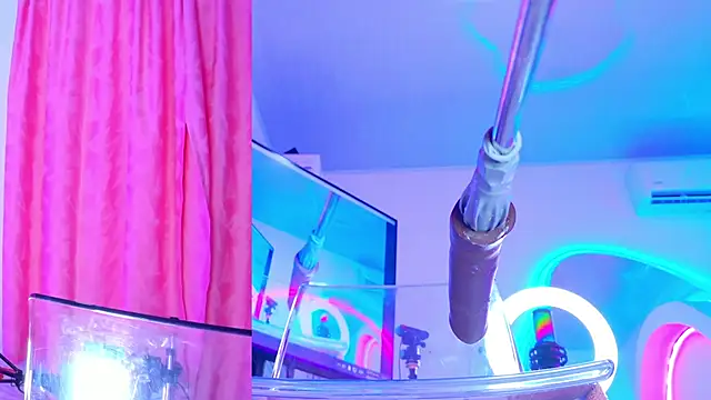 NathaxaLeans live solo webcam show