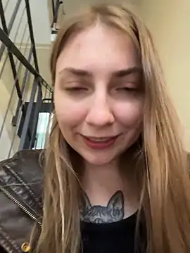 Sunny___Bunny webcam