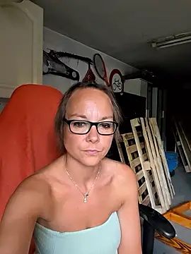 Fuxy-love69 webcam