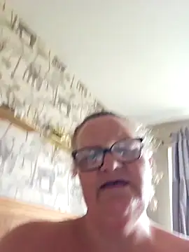 MissQueenBeex webcam