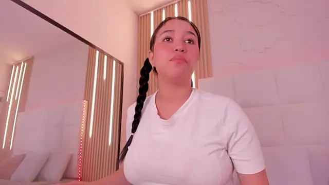 emily_nova_ webcam