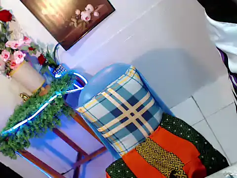 Baby_Maxxx webcam